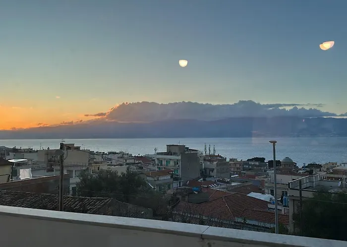 Vista Sullo Stretto